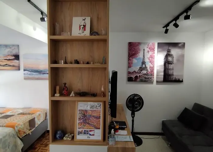 Apartamento reformado no Centro!