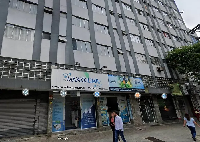 Apartamento reformado no Centro!